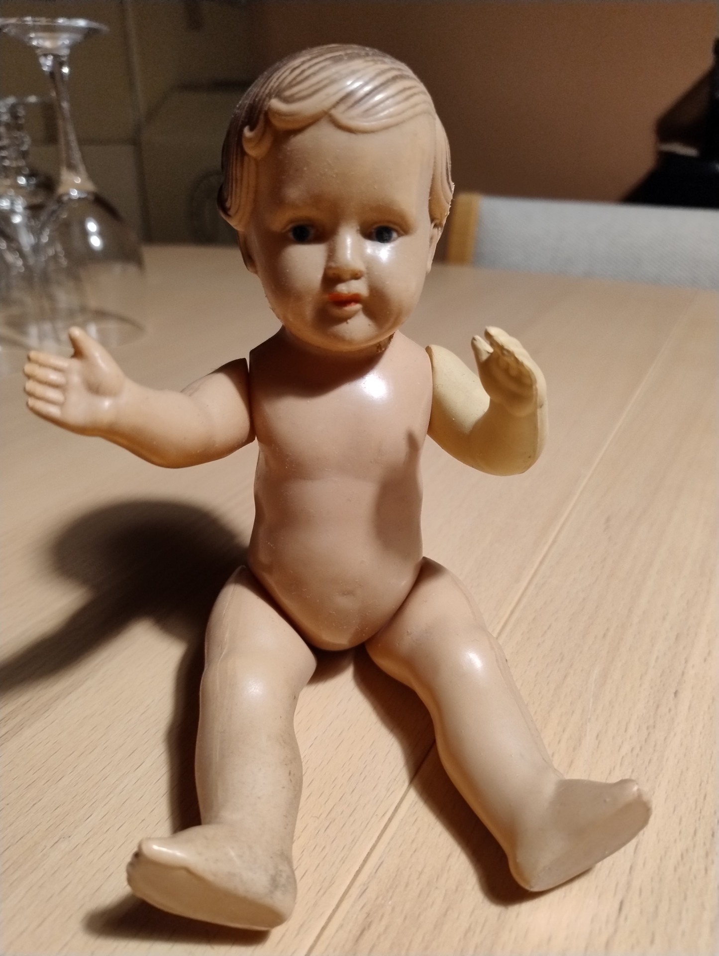 Vi tage dukke søger nyt hjem