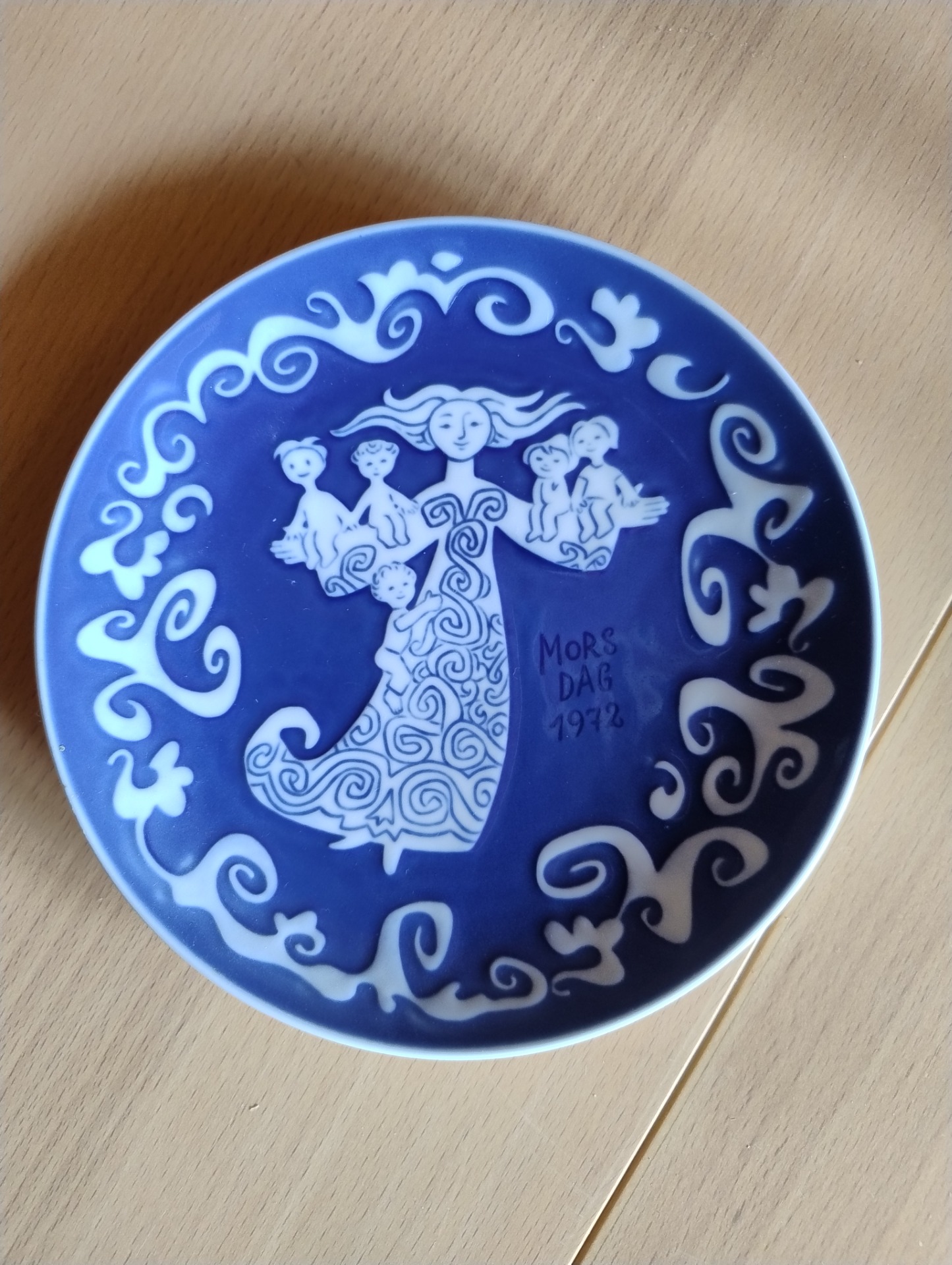 Royal Copenhagen Mors Dag platter